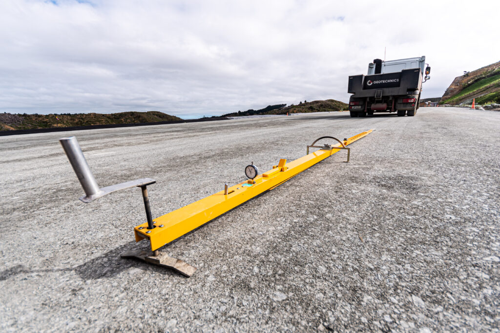 Benkelman Beam Testing (3)